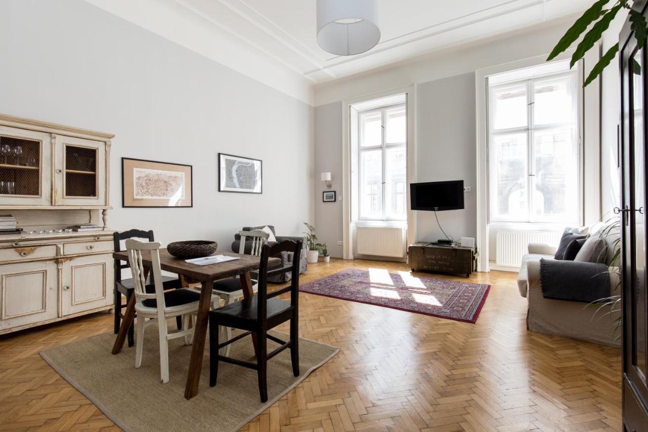 King Rustik & Central Apartment Budapest Exterior foto